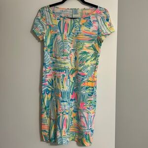 Lilly Pulitzer short sleeve dress